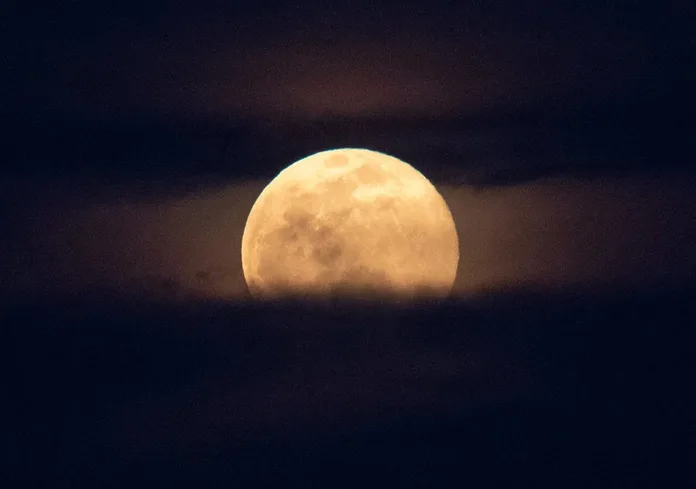 La próxima luna llena es una superluna y la luna del cazador