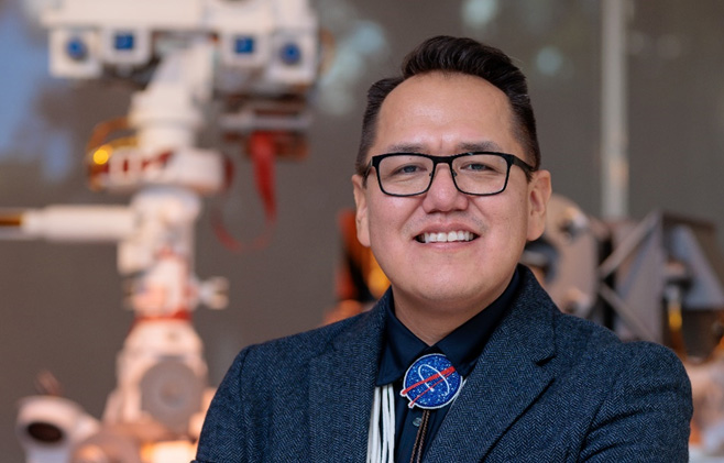 Aaron Yazzie: uniendo la herencia indígena y la exploración espacial