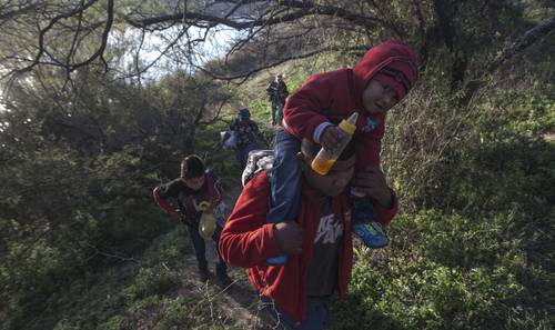 Sembrar terror, estrategia antimigrante de Trump